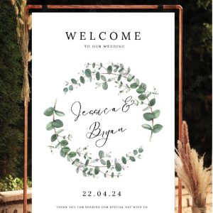 Wedding-welcome-sign-green-wreath