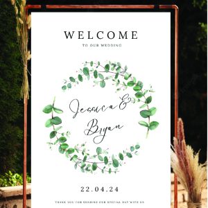 Wedding welcome sign green wreath