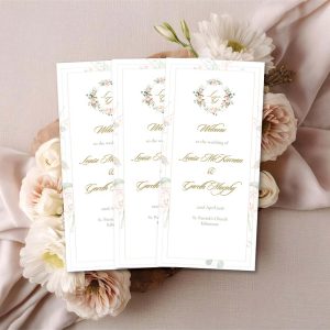 Pastel wreath trifold