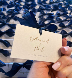 Wedding Place cards with ribbon bow reverse Wedding Place cards with ribbon bow reverse