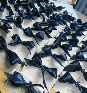 Wedding Place cards with ribbon bow Wedding Place cards with ribbon bow