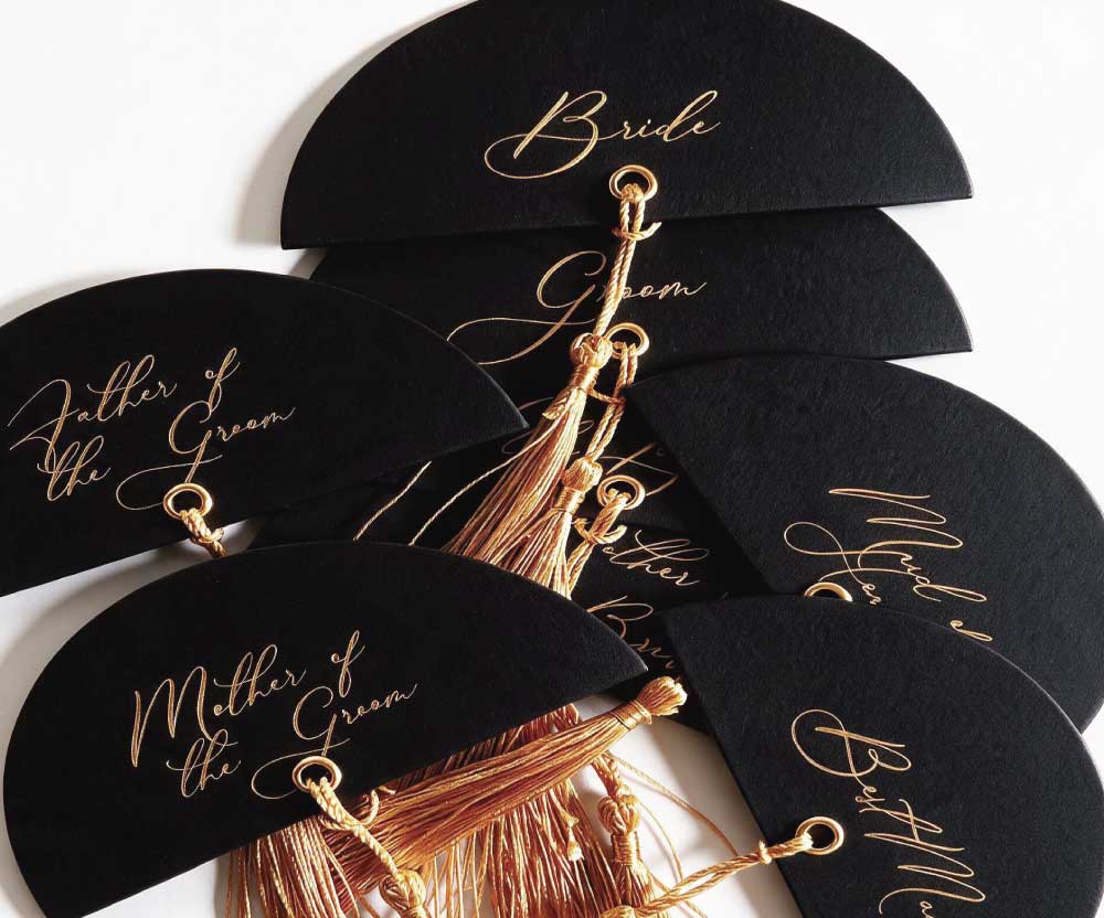 black-half-moon-place-cards black-half-moon-place-cards